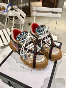 Gucci Shoes 018